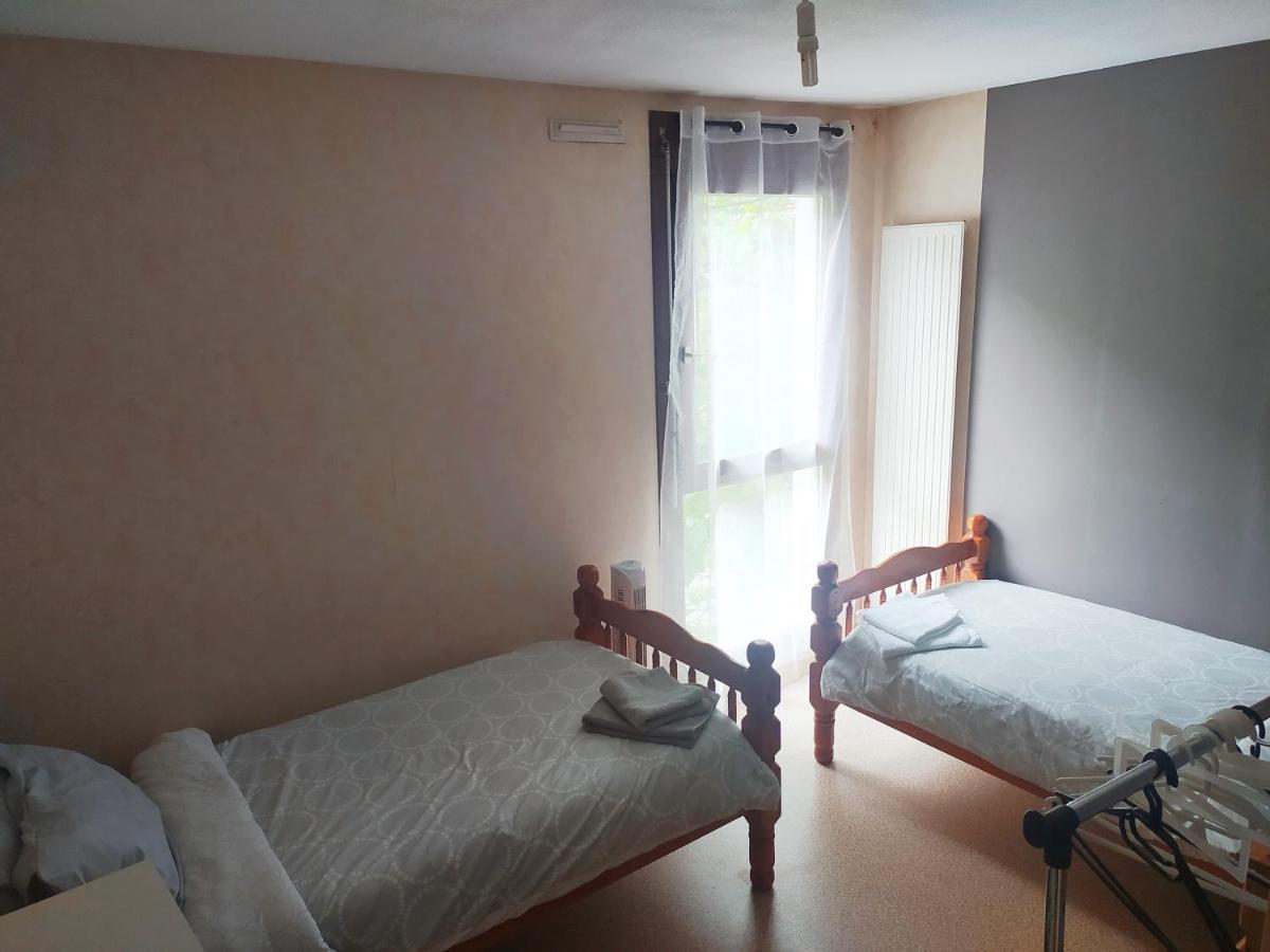 Chambre Privee 2 Pas Du Lac Chez L'Habitant 세브리에 외부 사진